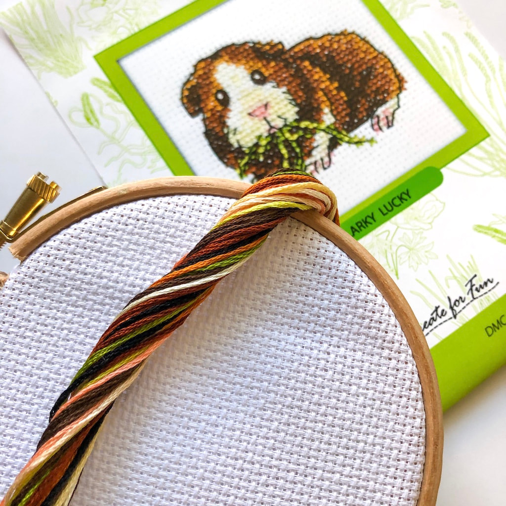 Essential supplies for cross stitch embroidery beginners - CRAFTVIM